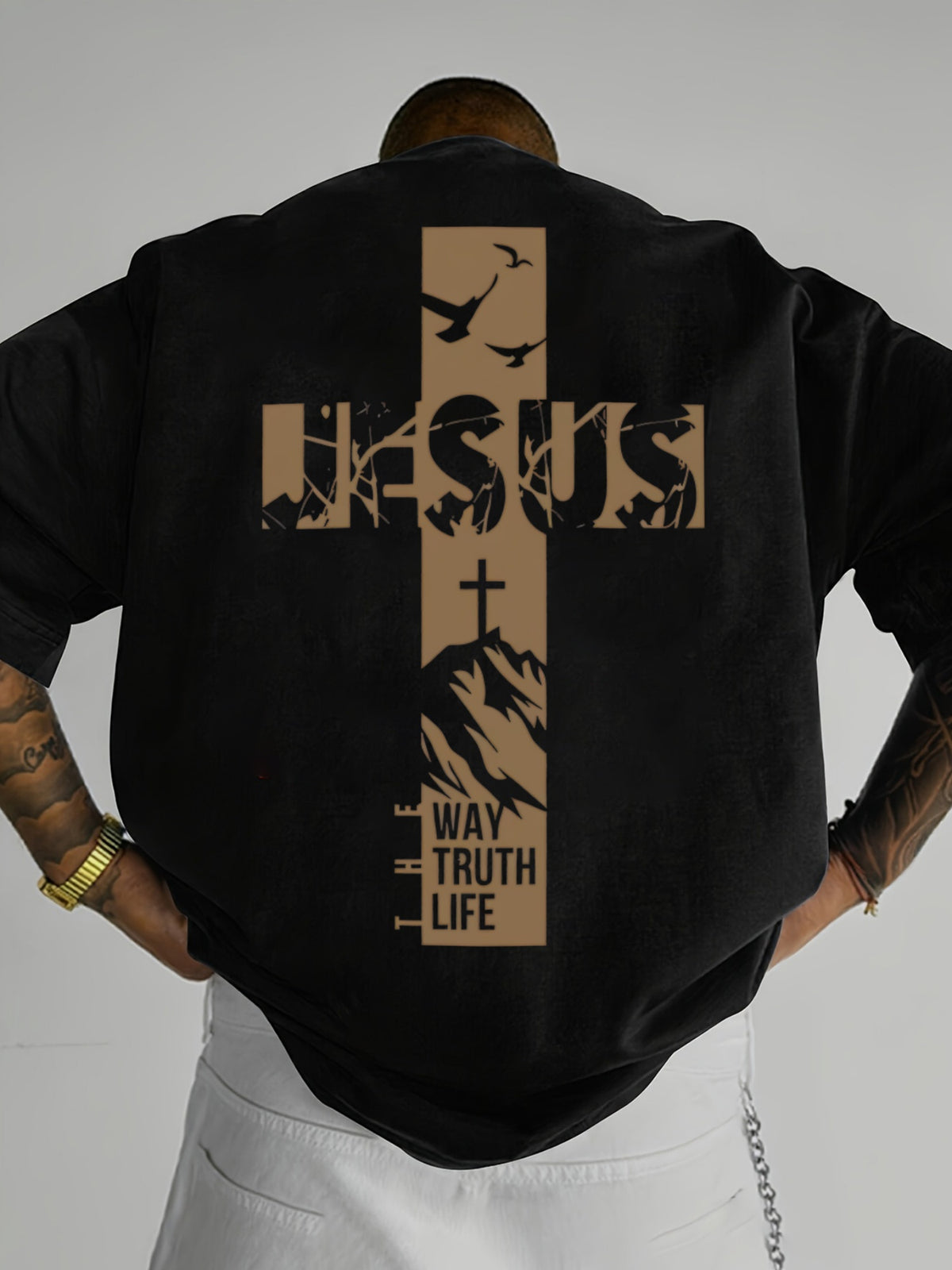 Men'S T-Shirt with a Cross Print, a Faith-Themed Top for Men