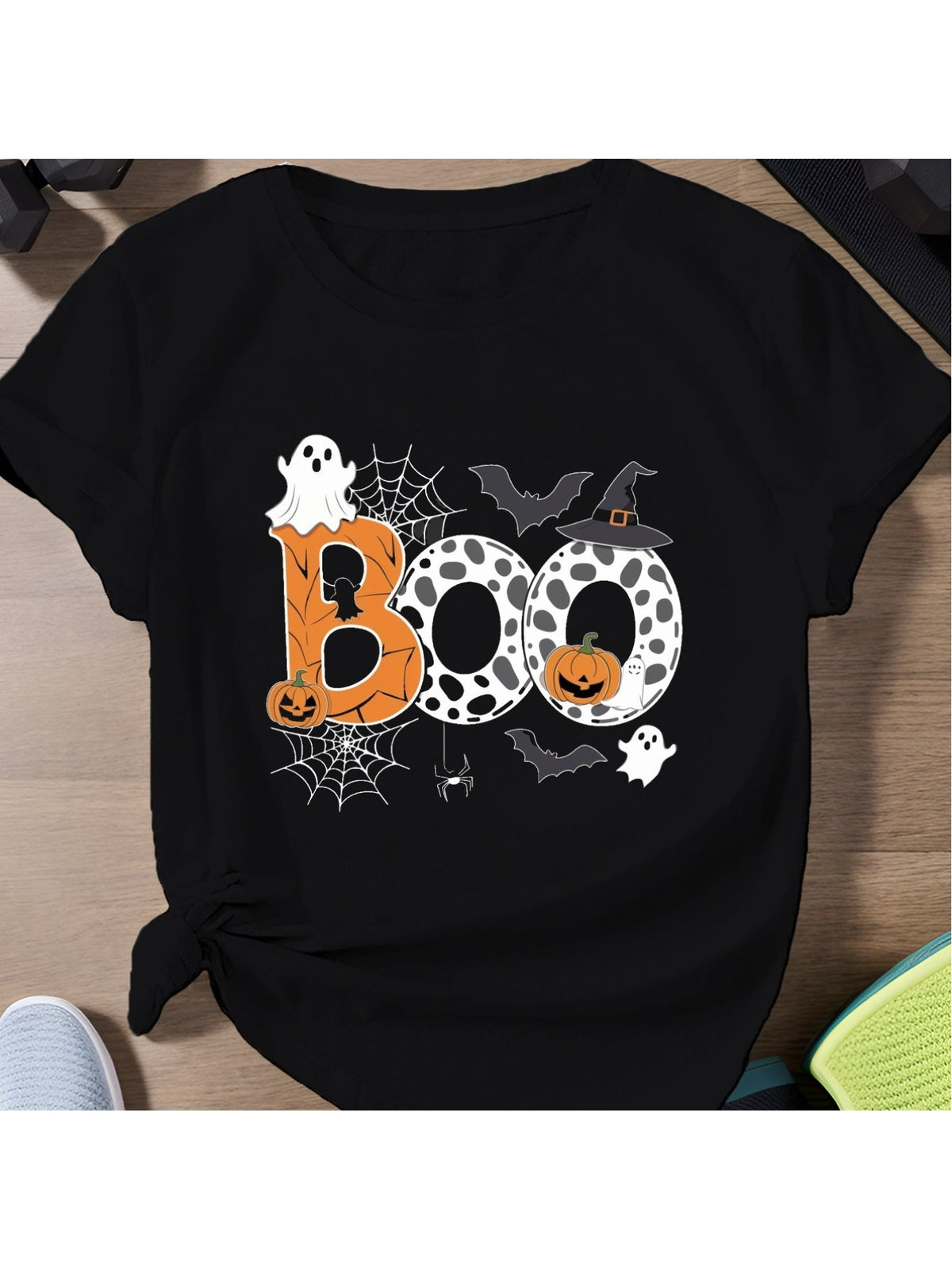 Women'S Short Sleeve T-Shirt for Halloween with a BOO Design