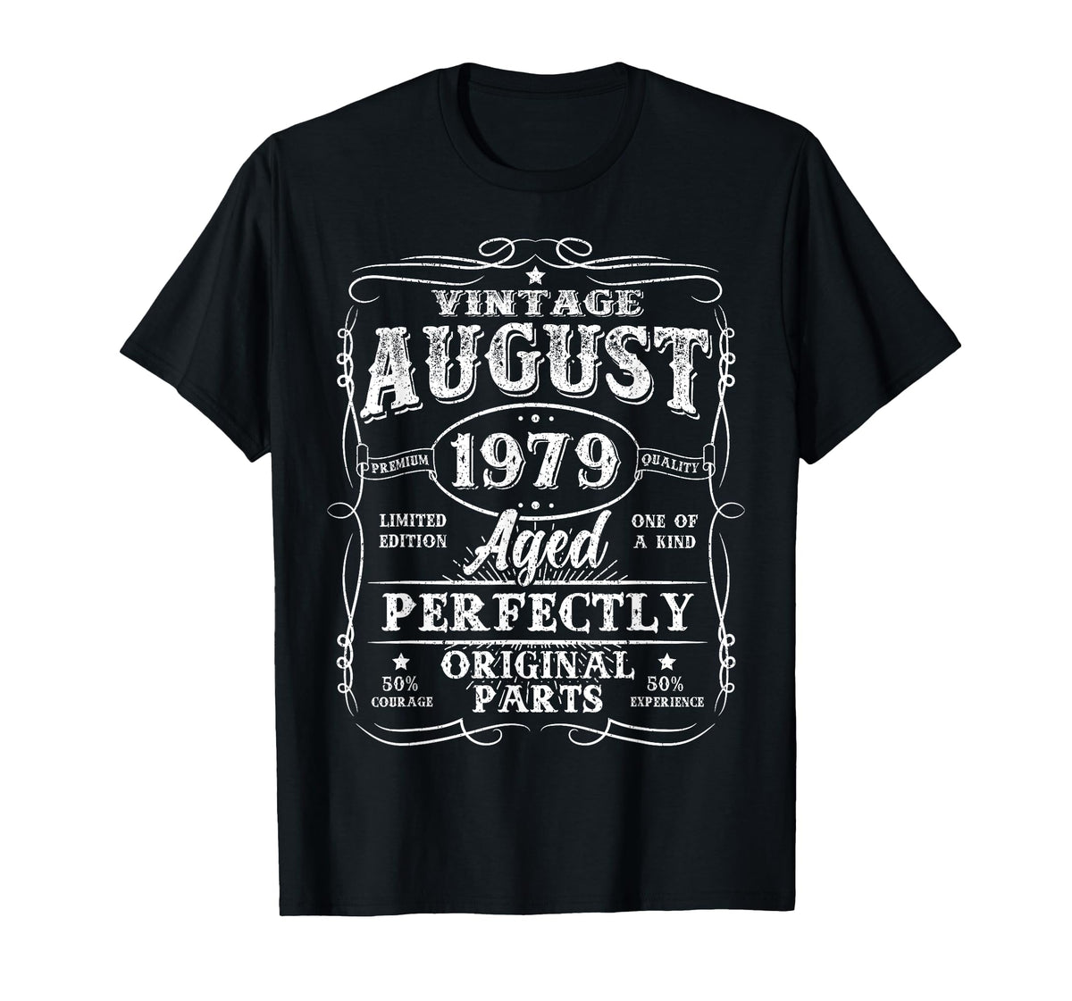 Vintage August 1979 46 Years Old Retro 46th Birthday Men Dad T-Shirt