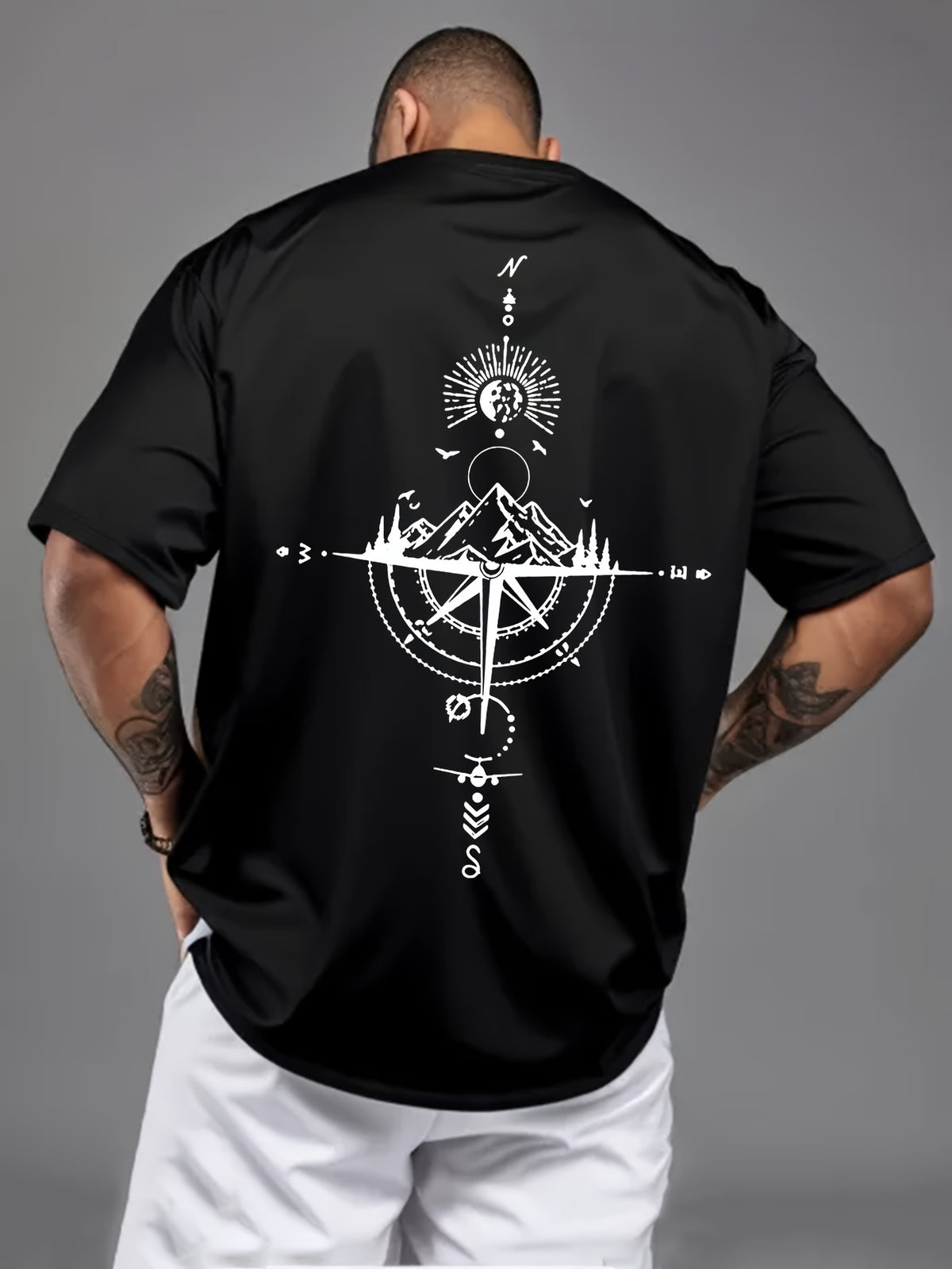 Men's vintage compass-print short-sleeve crew-neck casual athletic lightweight T-shirt; a versatile polyester top suitable for spring and summer wear.